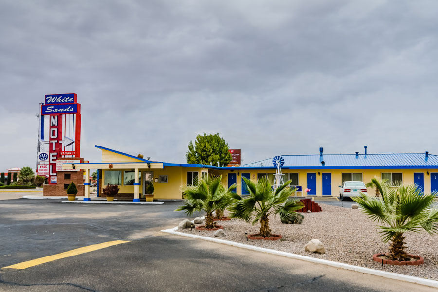 White Sands Motel