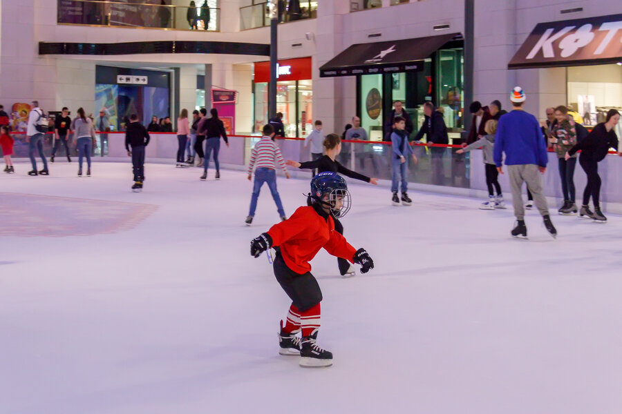 public ice rink, which will be managed by the Golden Knights